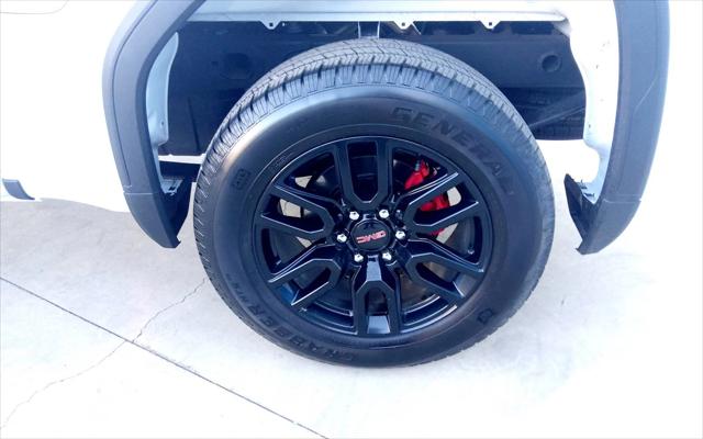 2024 GMC Sierra 1500 4WD Crew Cab Short Box Elevation with 3SB