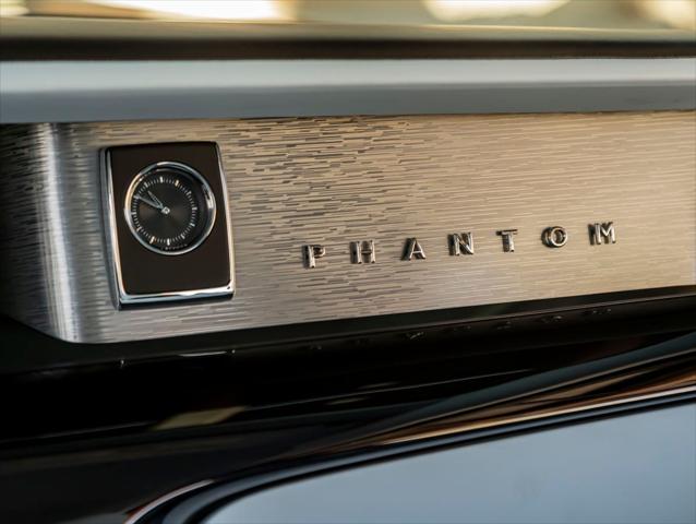 2023 Rolls-Royce Phantom Base