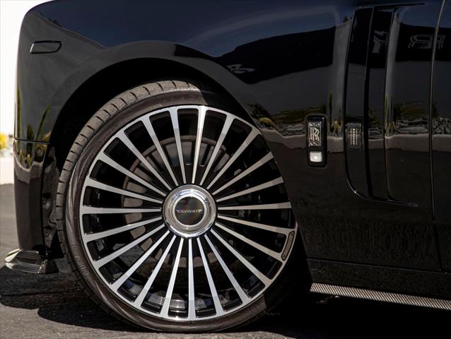 2023 Rolls-Royce Phantom Base