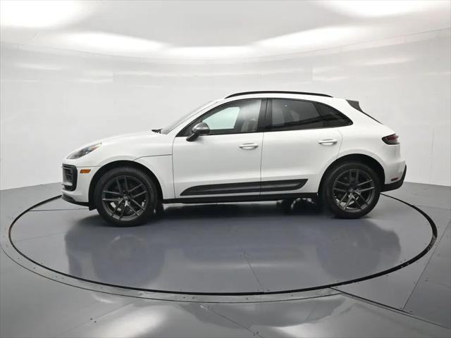 2024 Porsche Macan T