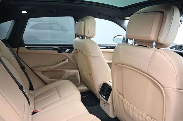 2024 Porsche Macan T