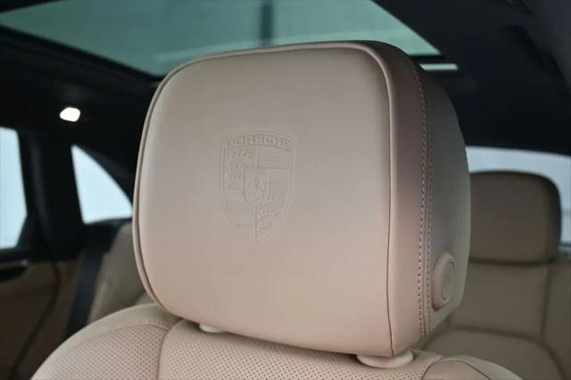 2024 Porsche Macan T