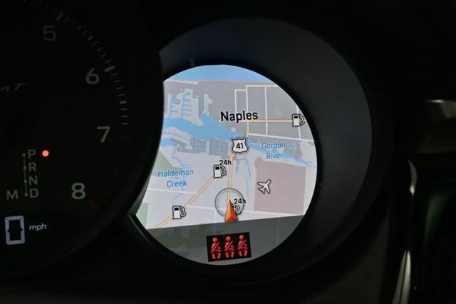 2024 Porsche Macan T
