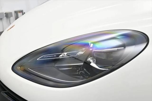 2024 Porsche Macan T