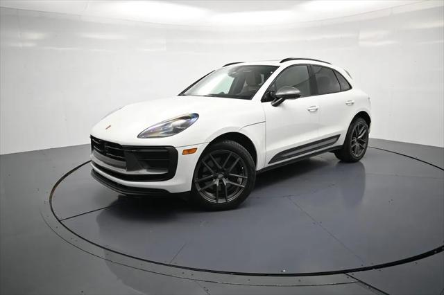 2024 Porsche Macan T