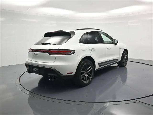 2024 Porsche Macan T