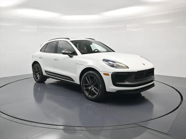 2024 Porsche Macan T