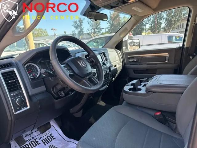 2019 Ram 1500 Classic SLT Crew Cab 4x2 6'4" Box