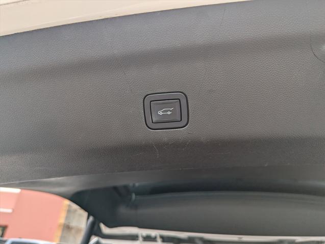 2022 GMC Yukon 4WD Denali