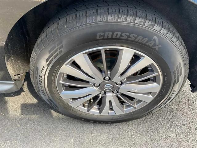 2019 Nissan Pathfinder SL