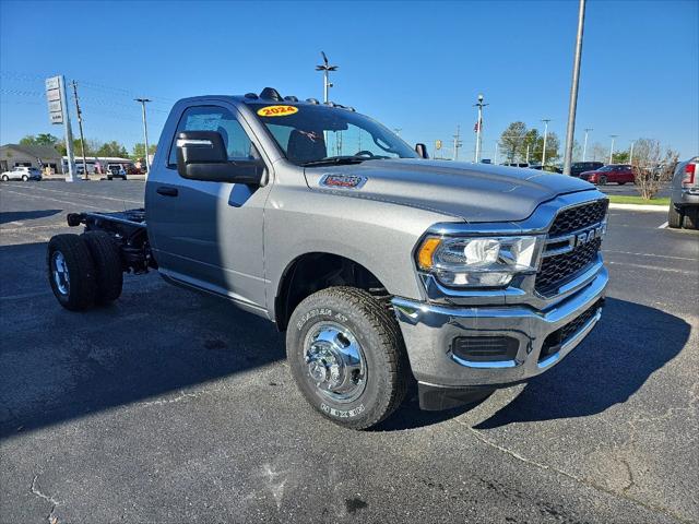 2024 RAM Ram 3500 Chassis Cab RAM 3500 TRADESMAN CHASSIS REGULAR CAB 4X4 60 CA