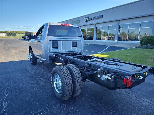 2024 RAM Ram 3500 Chassis Cab RAM 3500 TRADESMAN CHASSIS REGULAR CAB 4X4 60 CA