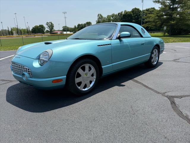 2002 Ford Thunderbird w/Hardtop Premium