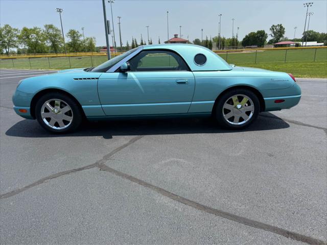 2002 Ford Thunderbird w/Hardtop Premium