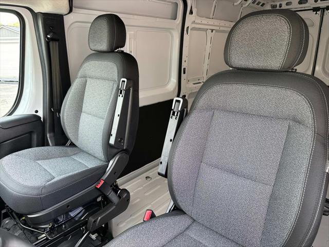 2024 Ram ProMaster 2500 Cargo Van SLT+ High Roof 159" WB