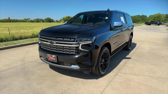 2023 Chevrolet Suburban 4WD Premier