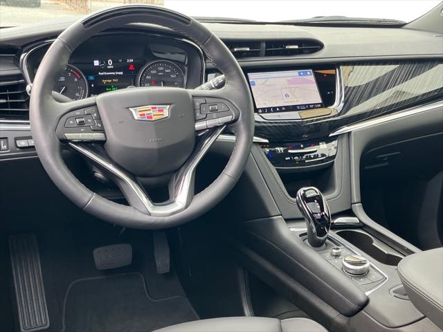 2024 Cadillac XT6 FWD Premium Luxury