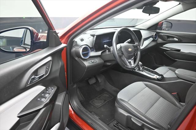 2024 Chevrolet Trax FWD LT