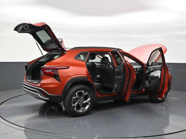 2024 Chevrolet Trax FWD LT