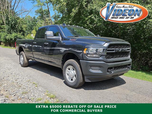 2024 RAM Ram 3500 RAM 3500 TRADESMAN CREW CAB 4X4 8 BOX