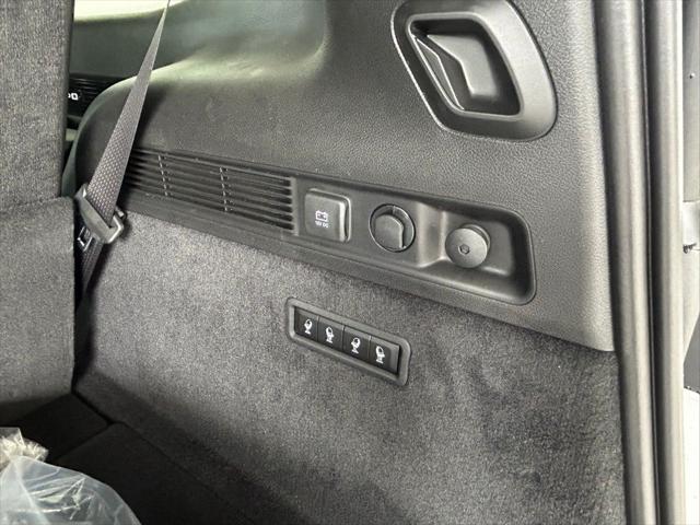 2024 Wagoneer Grand Wagoneer GRAND WAGONEER OBSIDIAN 4X4