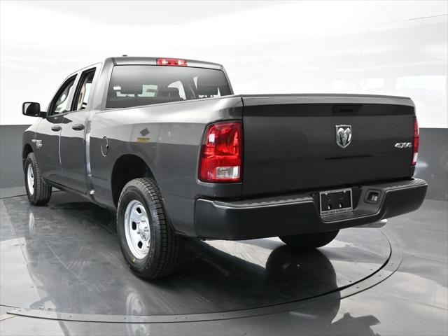 2024 RAM Ram 1500 Classic RAM 1500 CLASSIC TRADESMAN QUAD CAB 4X4 64 BOX