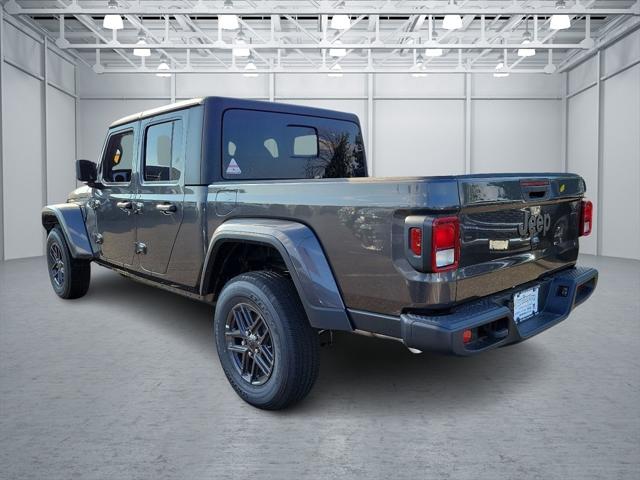 2024 Jeep Gladiator GLADIATOR SPORT S 4X4