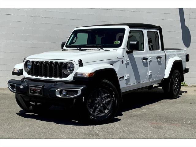 2024 Jeep Gladiator GLADIATOR SPORT S 4X4