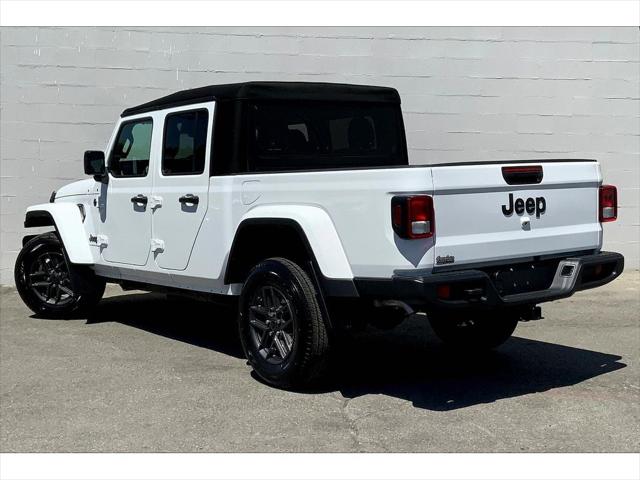 2024 Jeep Gladiator GLADIATOR SPORT S 4X4