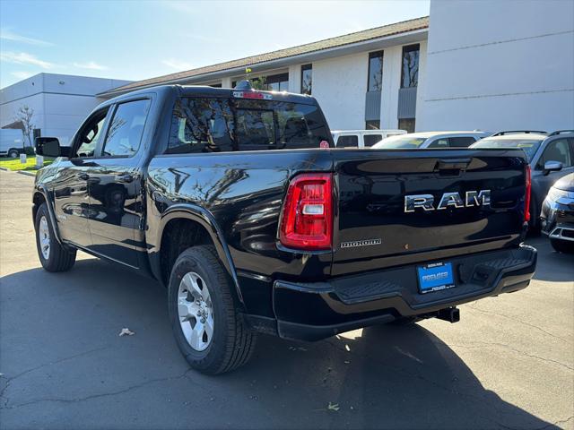 2025 RAM Ram 1500 RAM 1500 BIG HORN CREW CAB 4X2 57 BOX