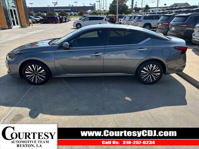 2023 Nissan Altima SV FWD