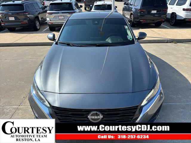 2023 Nissan Altima SV FWD