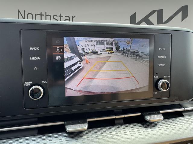 2023 Kia Carnival MPV LX Seat Package