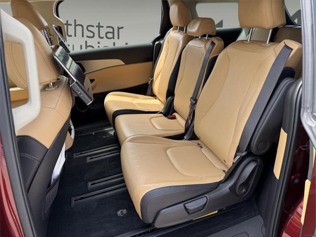2023 Kia Carnival MPV LX Seat Package