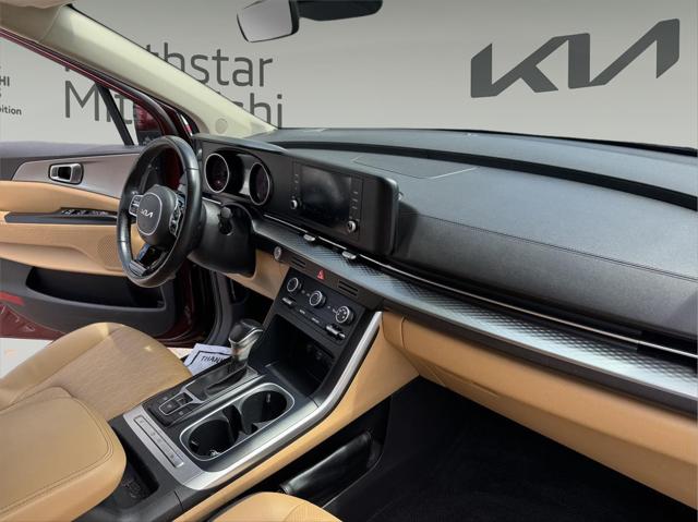 2023 Kia Carnival MPV LX Seat Package