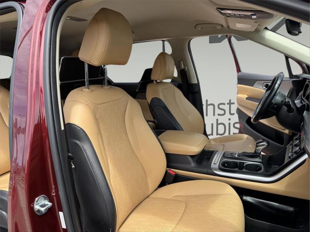 2023 Kia Carnival MPV LX Seat Package