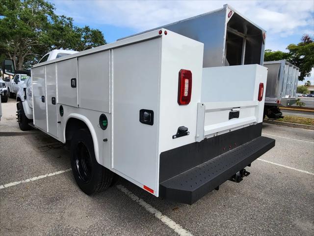 2024 Chevrolet Silverado 6500HD 1WT