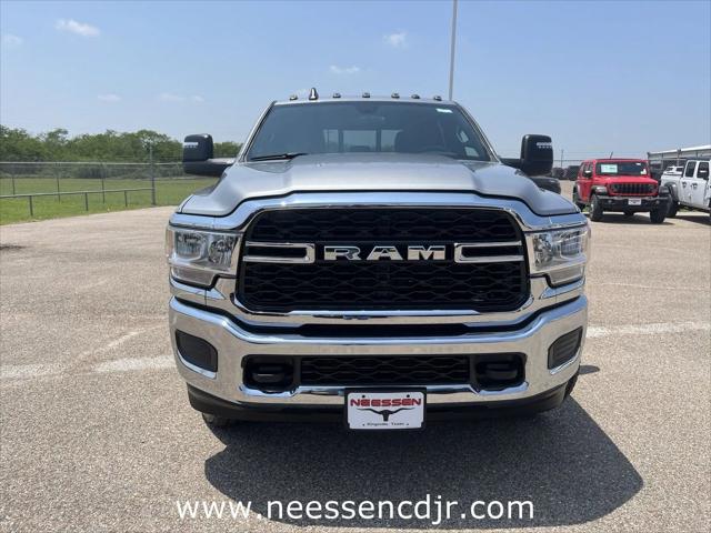 2024 RAM Ram 2500 RAM 2500 TRADESMAN CREW CAB 4X4 8 BOX