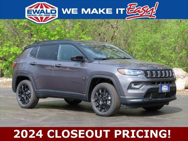 2024 Jeep Compass COMPASS LATITUDE 4X4