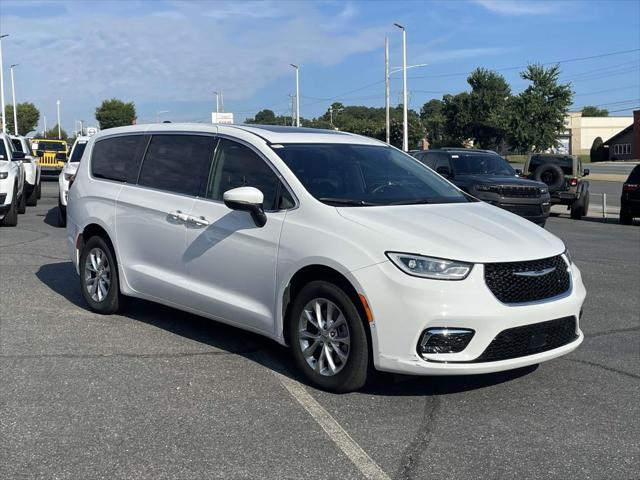 2023 Chrysler Pacifica Touring L AWD