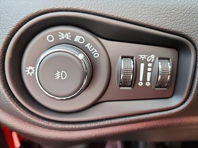 2023 Jeep Renegade Trailhawk 4x4