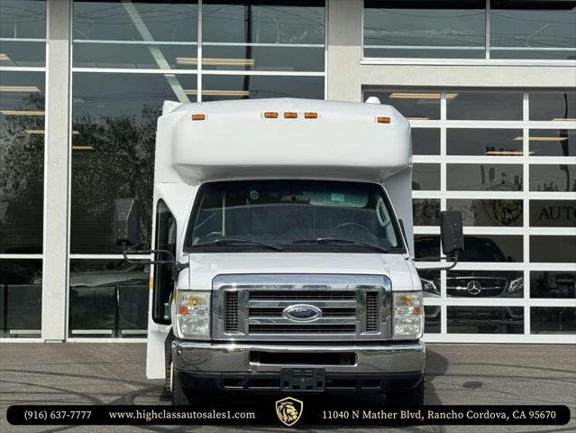 2011 Ford E-450 Cutaway Unknown
