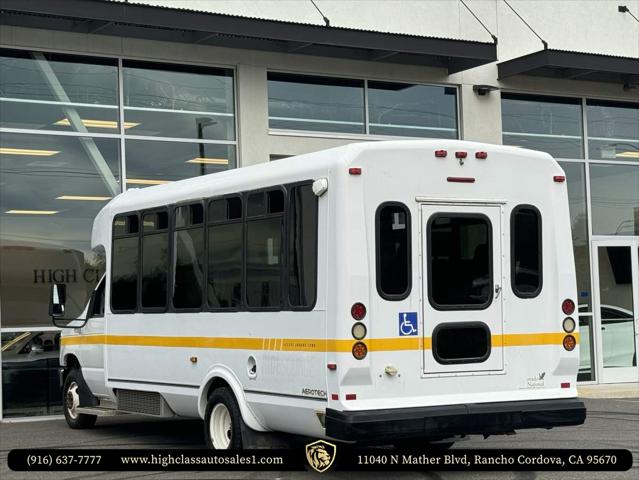 2011 Ford E-450 Cutaway Unknown