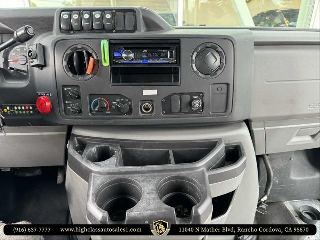 2011 Ford E-450 Cutaway Unknown