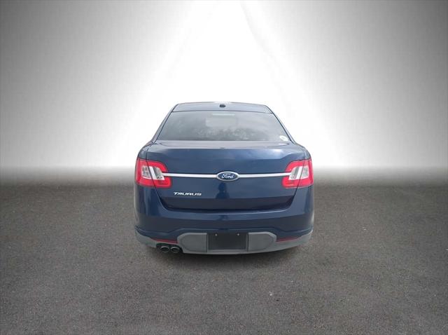 2012 Ford Taurus SE