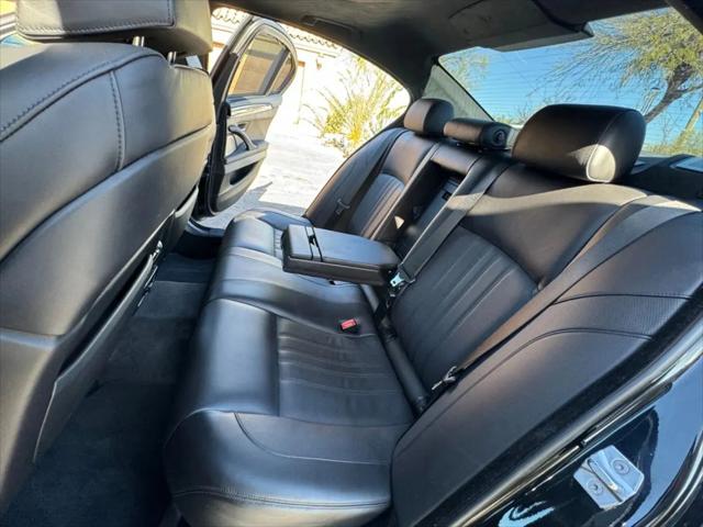 2013 BMW M5 Standard