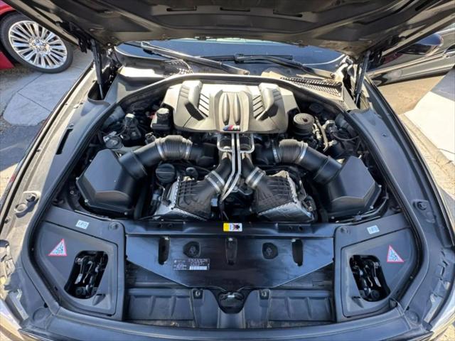 2013 BMW M5 Standard