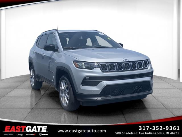 2024 Jeep Compass COMPASS LATITUDE LUX 4X4