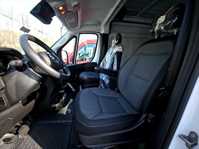 2024 Ram ProMaster Cargo Van Tradesman High Roof 159 WB EXT w/Pass Seat