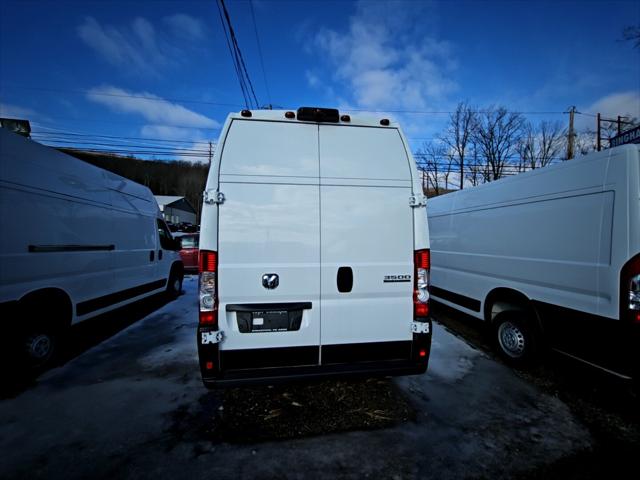 2024 Ram ProMaster Cargo Van Tradesman Super High Roof 159 WB EXT w/Pass Seat